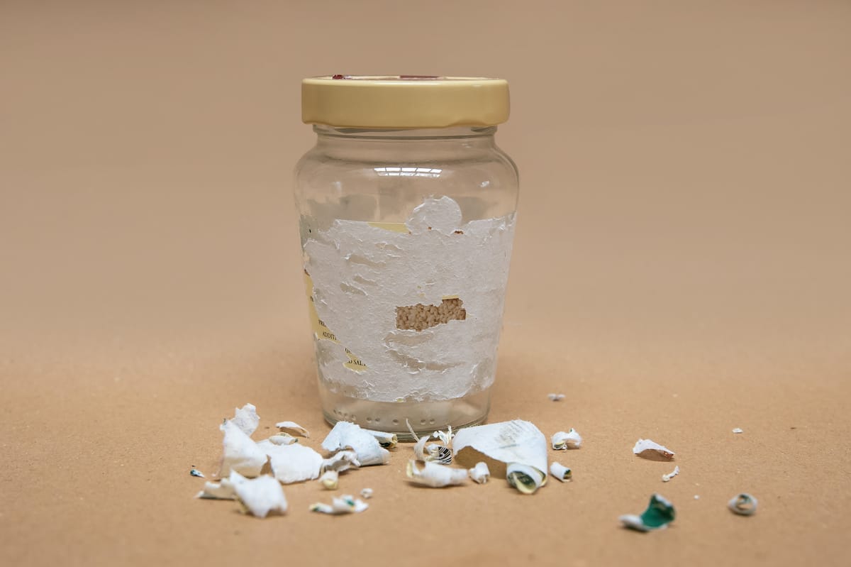 how to remove sticker residue from glass