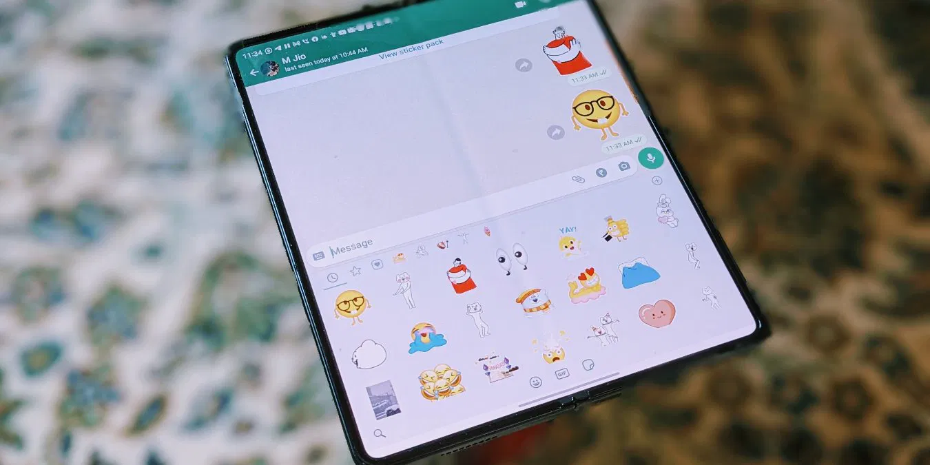 how to create sticker on whatsapp